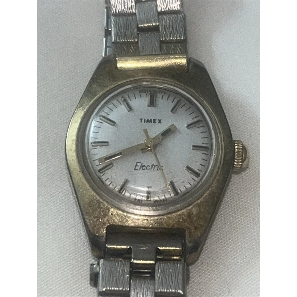 Vintage Timex Electric Ladies Watch Analog‎ Gold Tone Wrist Tested Needs Battery